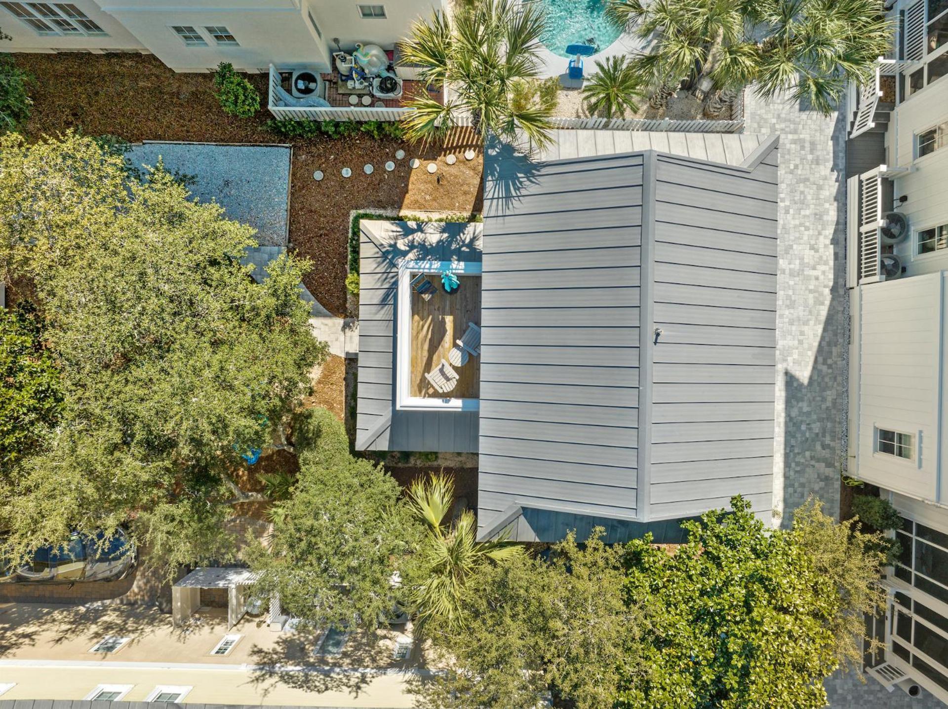 Holiday home Quaint 2br/25ba Nestled Between 30a & Panama Beach! Sleeps 6! *